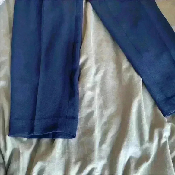 RW & Co Cropped Trousers - Picture 5 of 10